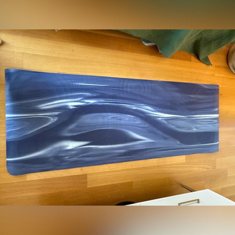 lululemon athletica The Mat 5mm - Picture 3 of 4